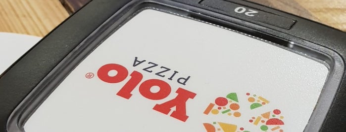Yolo Pizza is one of Vegan Valencia.