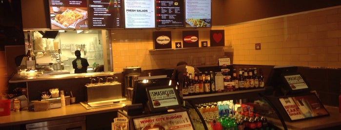 Smashburger is one of Chrisさんのお気に入りスポット.