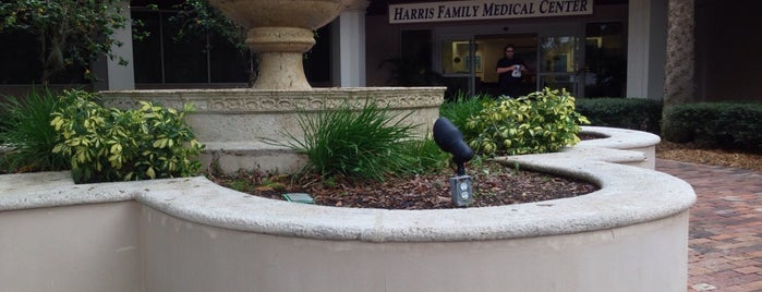 Harris Family Medical Center is one of Lugares favoritos de Jonathan.