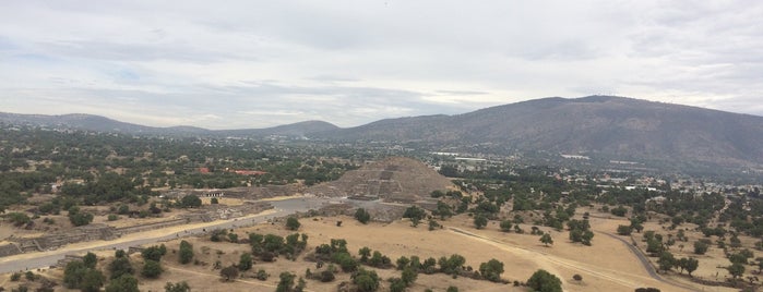 Zona Arqueológica de Teotihuacán is one of Diegoさんのお気に入りスポット.