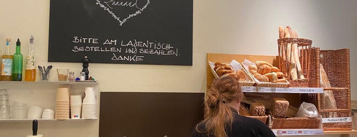 Patisserie Café Dukatz is one of MÜNCHEN & TIROL.