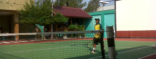 Aceh Tennis Club is one of Favorite affordable date spots.