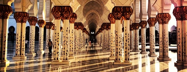 Sheikh Zayed Grand Mosque is one of الإمارات.