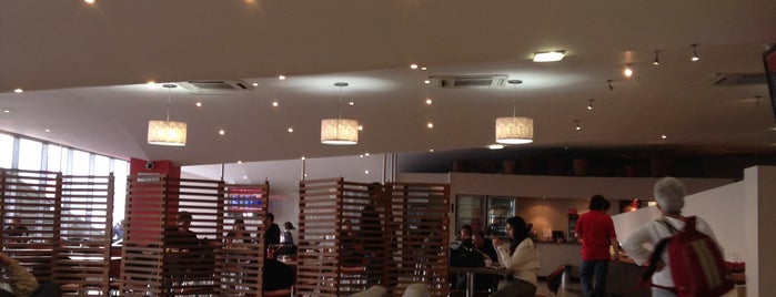 Sala VIP Avianca is one of Airline lounges.