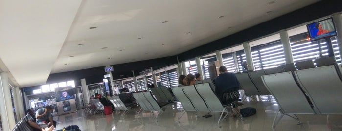 Gate B4 is one of Soekarno Hatta International Airport (CGK).