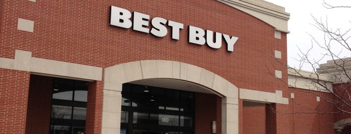 Best Buy is one of สถานที่ที่ Jared ถูกใจ.