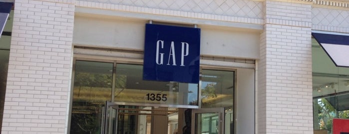 GAP is one of Meilissaさんのお気に入りスポット.
