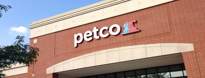 Petco is one of Bobさんのお気に入りスポット.