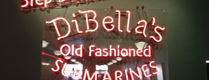 DiBella's is one of Posti che sono piaciuti a Michael.