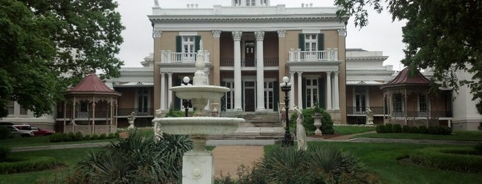 Belmont Mansion is one of Nashville.