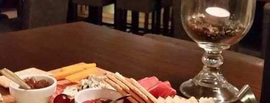 Solo Vino Wine Bar & Lounge is one of Aya Napa 2021.