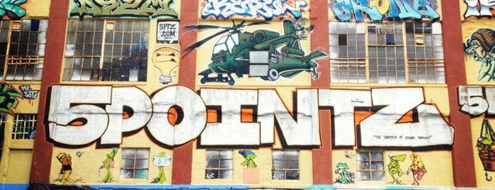 5 Pointz is one of Astoria A+ - NY airbnb.