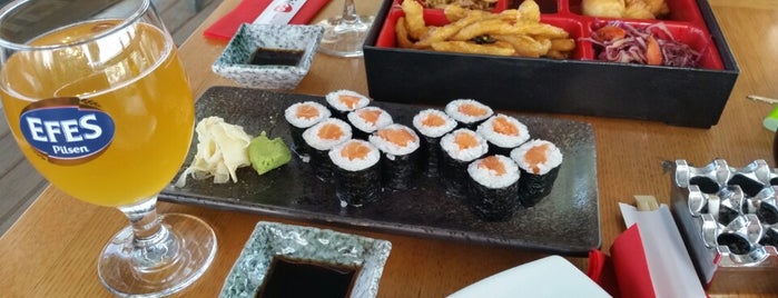 SushiCo is one of Locais curtidos por Melih.