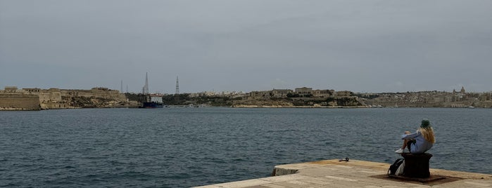 Parlament ta' Malta is one of Malta.