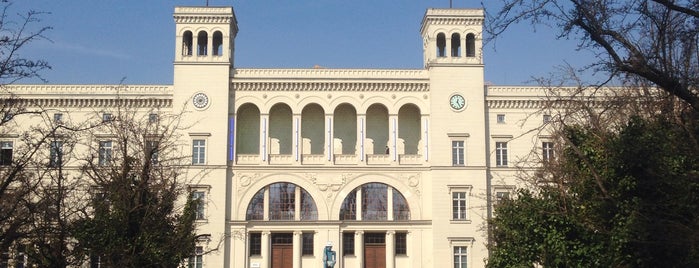 Hamburger Bahnhof – Nationalgalerie der Gegenwart is one of Berlin.