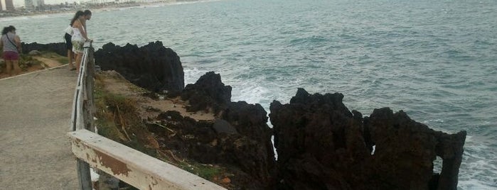 Ponta do Morcego is one of Rota do Sol (Litoral de Natal).