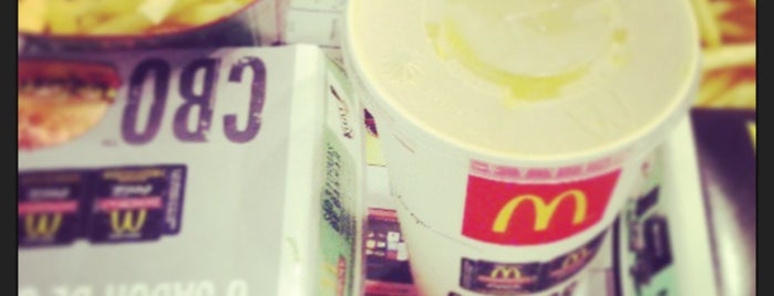 McDonald's is one of Lugares Especiais.
