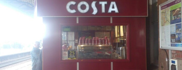 Costa Coffee is one of Plwmさんのお気に入りスポット.