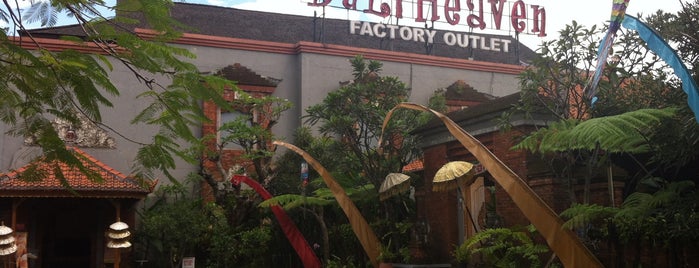Bali Heaven Factory Outlet is one of Souvenir & Shoping Center.