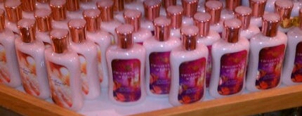 Bath & Body Works is one of my wants to do!!! ♥♥.