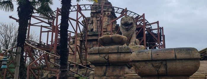 Indiana Jones et le Temple du Péril is one of Theme Parks and Roller Coasters.