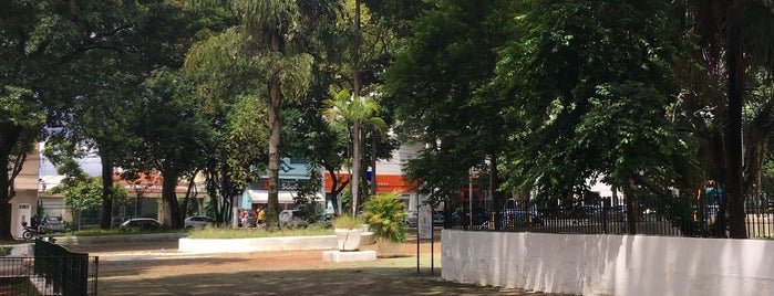 Praça Nossa Sra. do Bom Parto is one of Lugares legais.