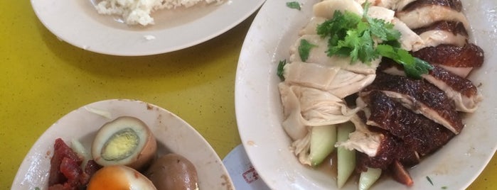 A&I chicken rice is one of Kimmieさんの保存済みスポット.