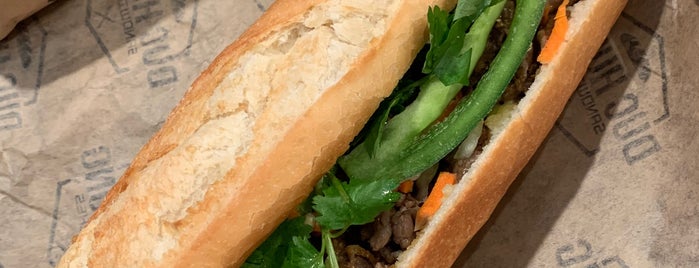 Gio Cha Duc Huong Sandwich is one of สถานที่ที่บันทึกไว้ของ Jolie.