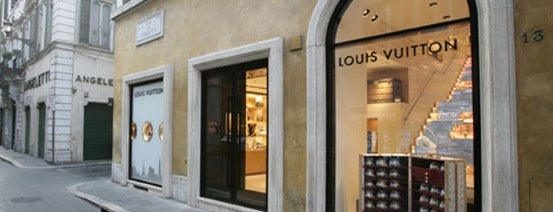 Louis Vuitton is one of Conseil de Noj Otsëit.