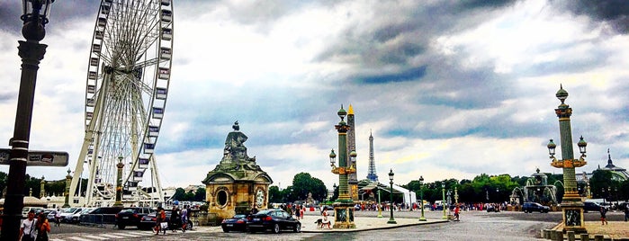 Plaza de la Concordia is one of Lugares favoritos de Tuba.
