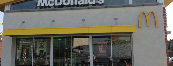 McDonald's is one of Posti che sono piaciuti a Wailana.