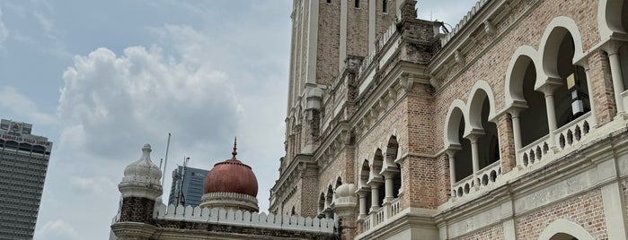 Bangunan Sultan Abdul Samad is one of Asia.