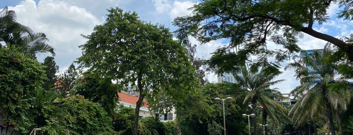 Hầm Xe 23-9 Park is one of Khu Tây Balo.