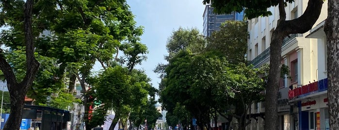 Le Loi Street is one of HCMC,VIETNAM.