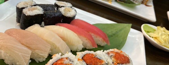 Sushi King is one of Tempat yang Disukai Terri.