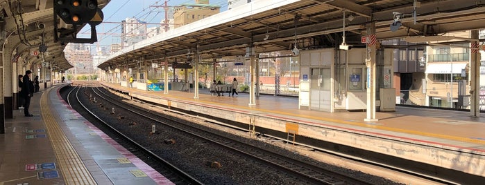 JR Platforms 1-2 is one of JR神戸線の駅ホーム.