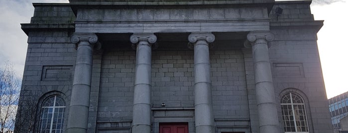 Arts Centre & Theatre Aberdeen is one of Tempat yang Disimpan Ida.