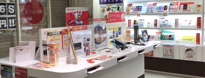 ドコモショップ 羽島店 is one of 電源のあるところ.