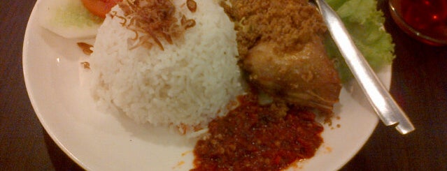Kopitiam Margonda Depok is one of My favorite food spot.