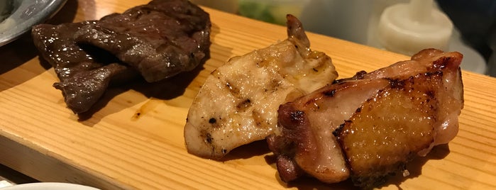 焼ジビエ罠 炭打 新橋 is one of Meat.