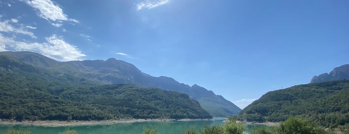 Pantano De Bubal is one of Lugares favoritos de María.