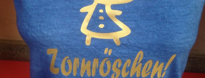 Goldelse T-Shirt-Druck is one of J'ın Beğendiği Mekanlar.
