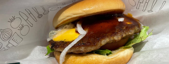 MOS Burger is one of チェックイン済みポイント.