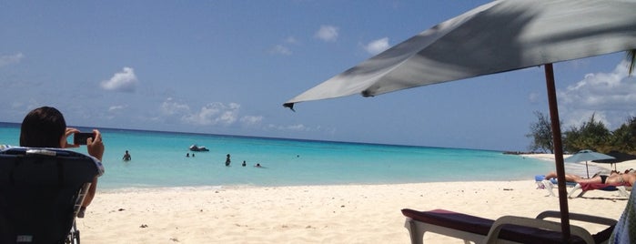 Dover Beach Park is one of Karibik.