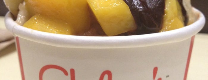 Chloe's Soft Serve Fruit Co. is one of dessert - NY airbnb.