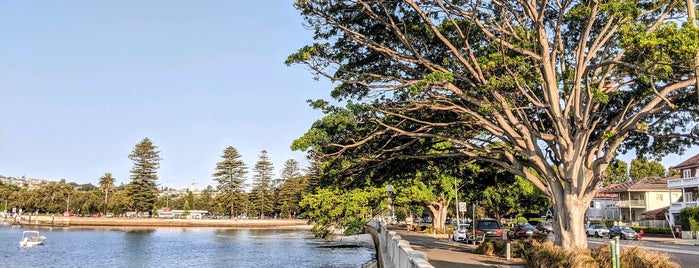 Rose Bay Promenade is one of Orte, die Monica gefallen.