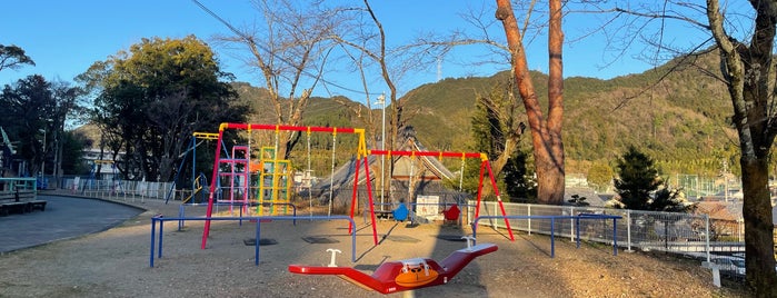 小倉公園 is one of 城跡.