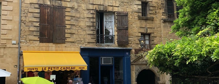 Place du Marché aux Oies is one of France.