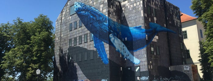 Giant Whale Mural is one of Zagreb.