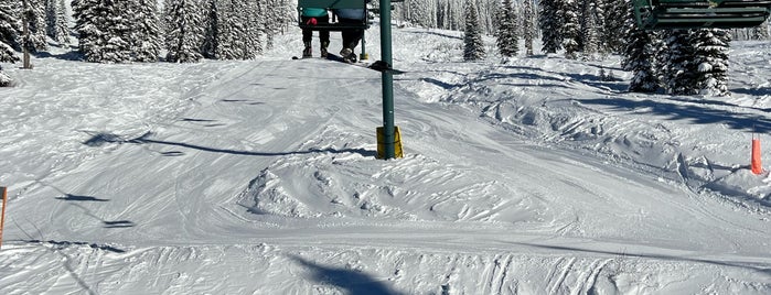 Whitewater Ski Resort is one of BC Ski Resorts.